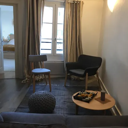 2 Pieces Centre Marais